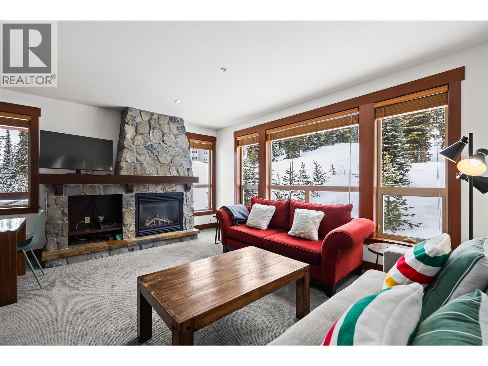 5257 Big White Road Unit# 304, Big White, British Columbia  V1P 1P3 - Photo 3 - 10378599