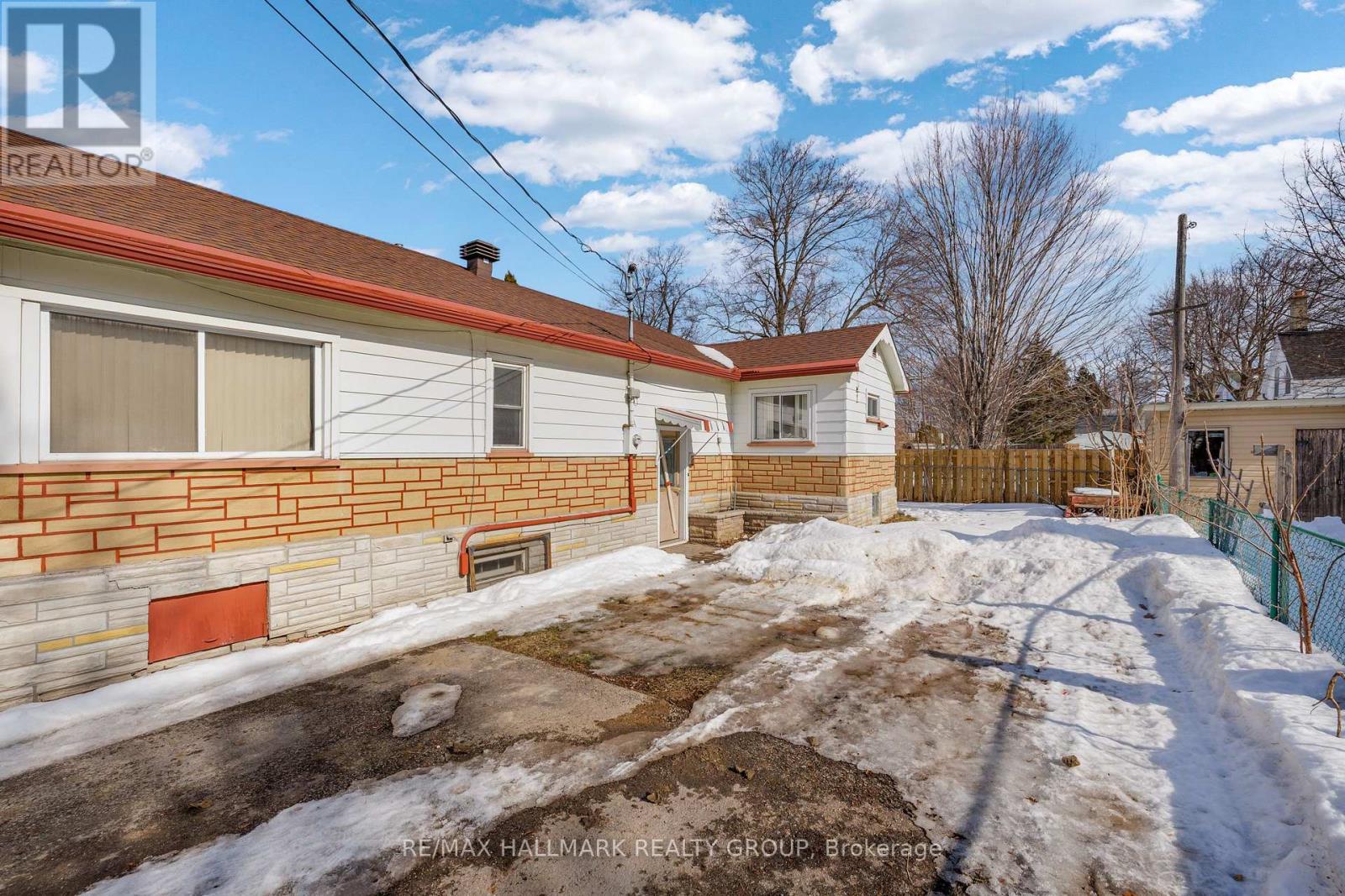 11 Maitland Street, Smiths Falls, Ontario  K7A 2K9 - Photo 24 - X12861816