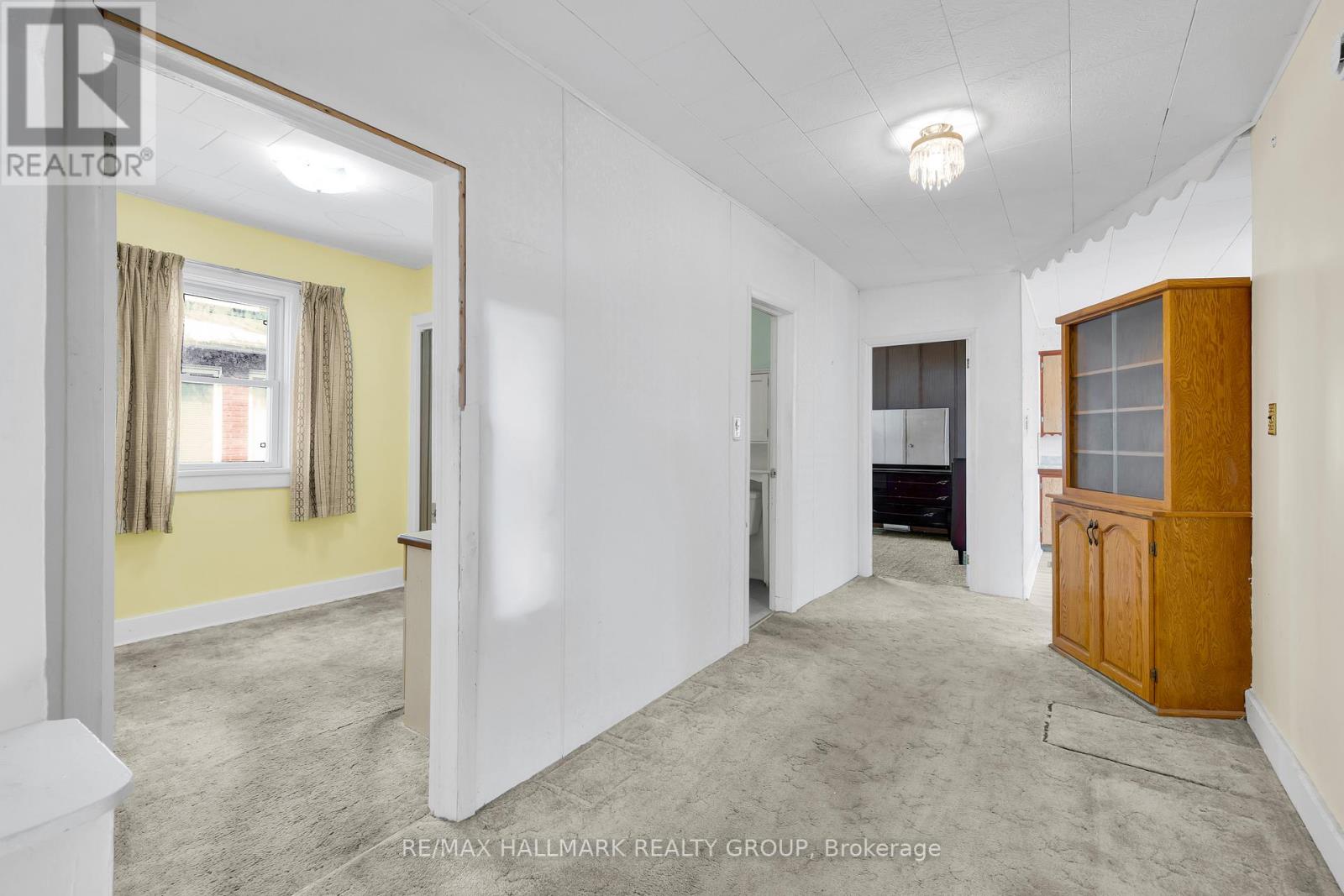 11 Maitland Street, Smiths Falls, Ontario  K7A 2K9 - Photo 8 - X12861816