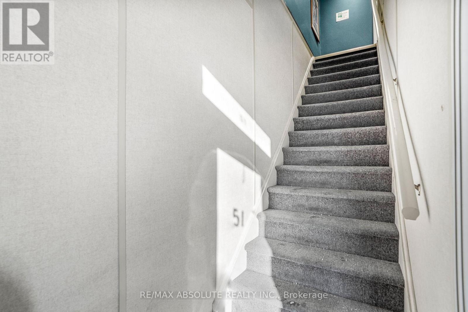 51 - 5450 Canotek Road, Ottawa, Ontario  K1J 9G3 - Photo 12 - X12861872