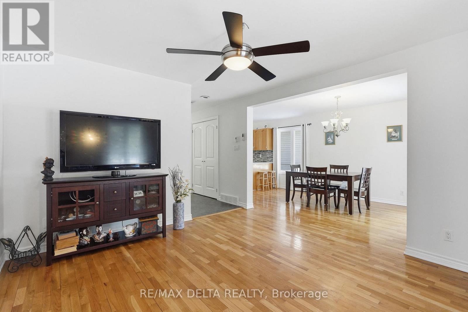 301 Bonavista Street, Clarence-Rockland, Ontario  K4K 1N8 - Photo 17 - X12861948