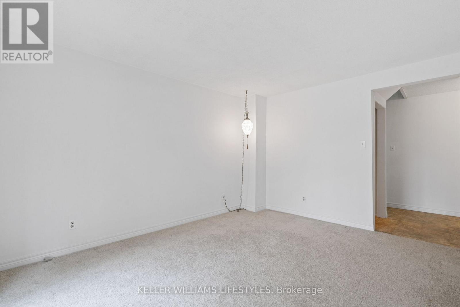 345 Everglade Crescent, London North, Ontario  N6H 4M7 - Photo 12 - X12861828