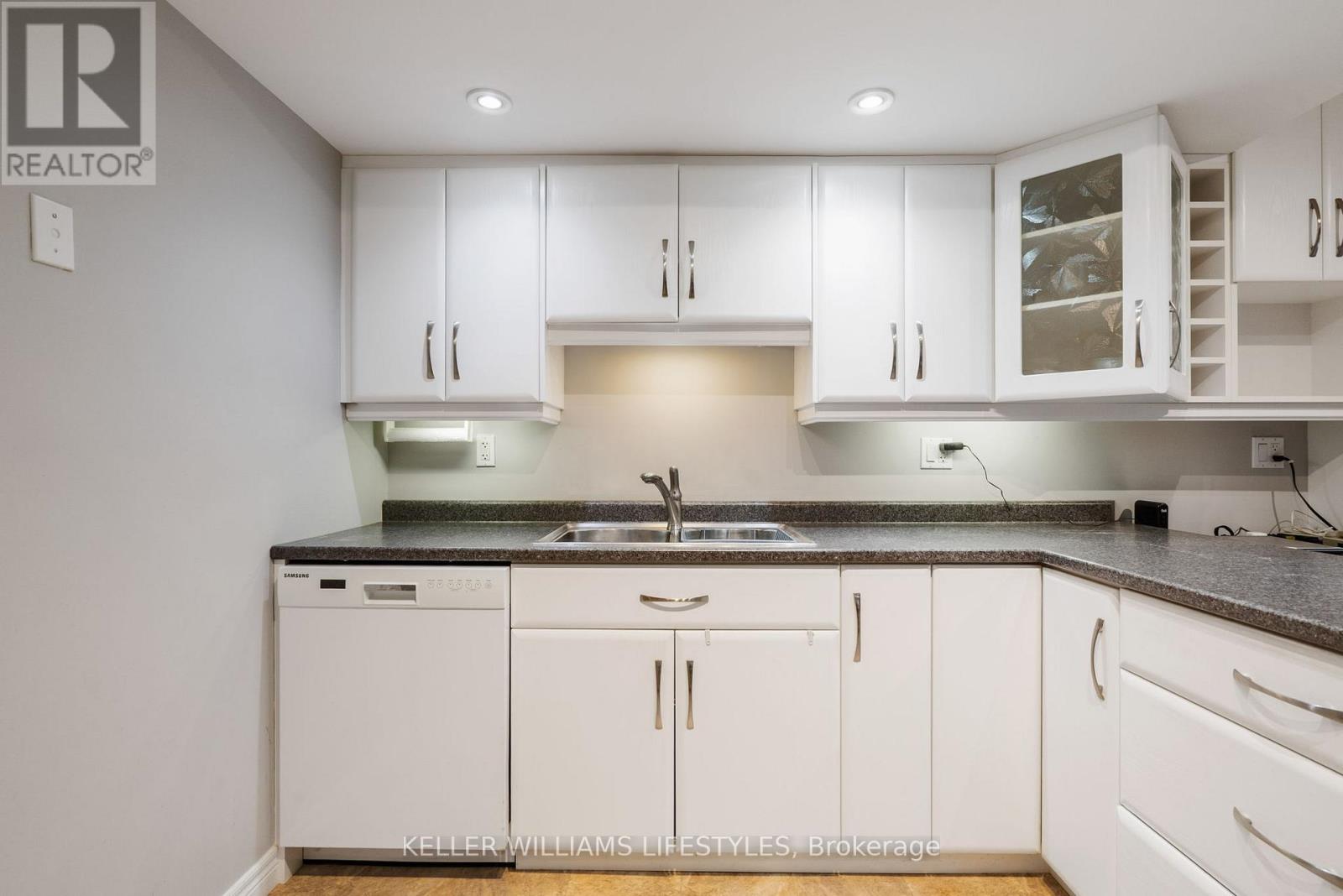 345 Everglade Crescent, London North, Ontario  N6H 4M7 - Photo 19 - X12861828