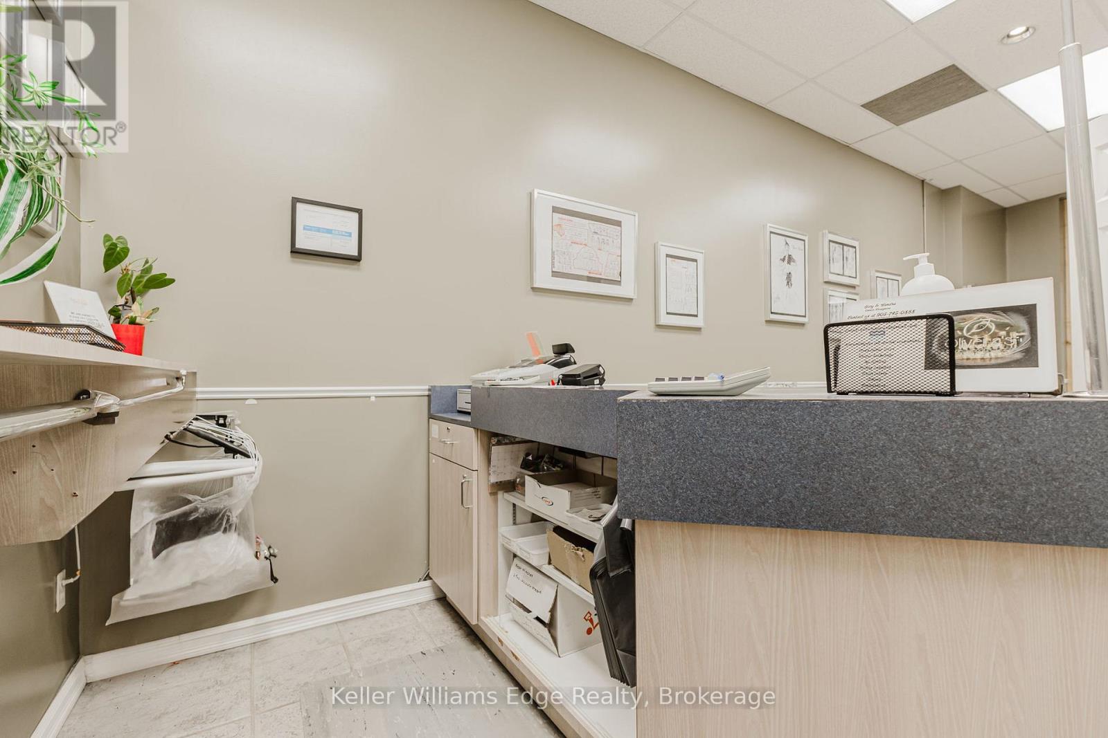 777 Guelph Line, Burlington, Ontario  L7R 3N2 - Photo 11 - W12861808