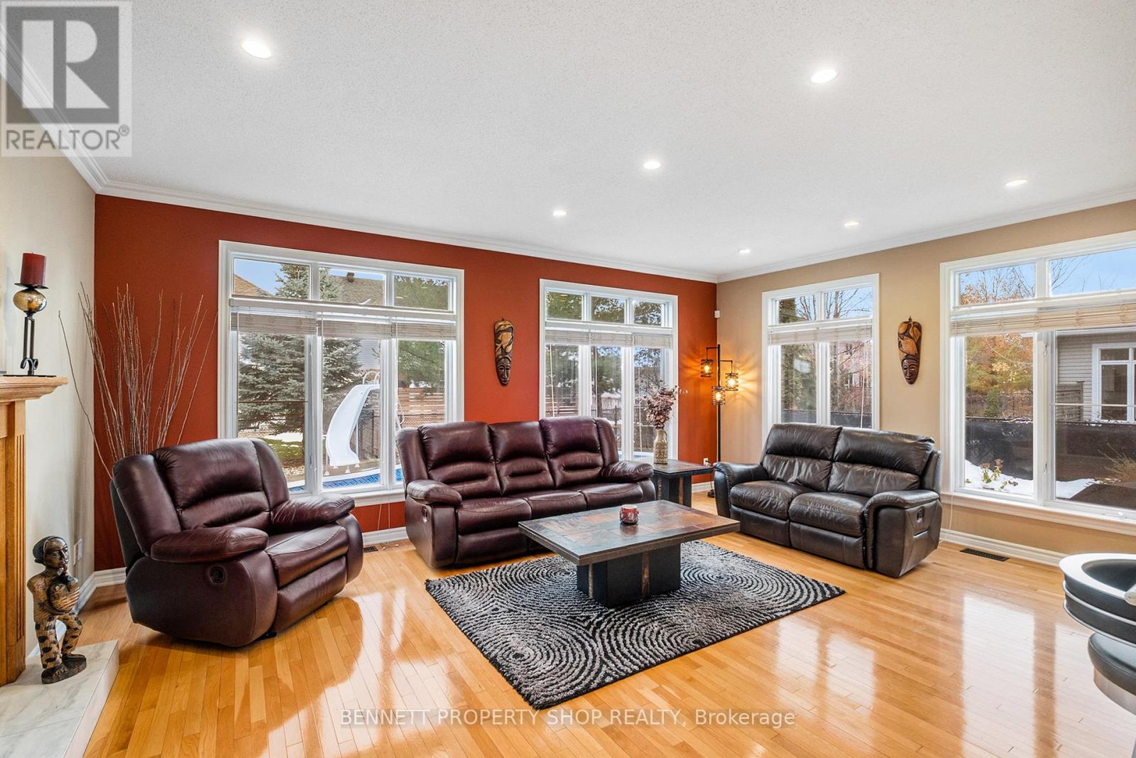 578 Devonwood Circle, Ottawa, Ontario  K1T 4E6 - Photo 9 - X12552242