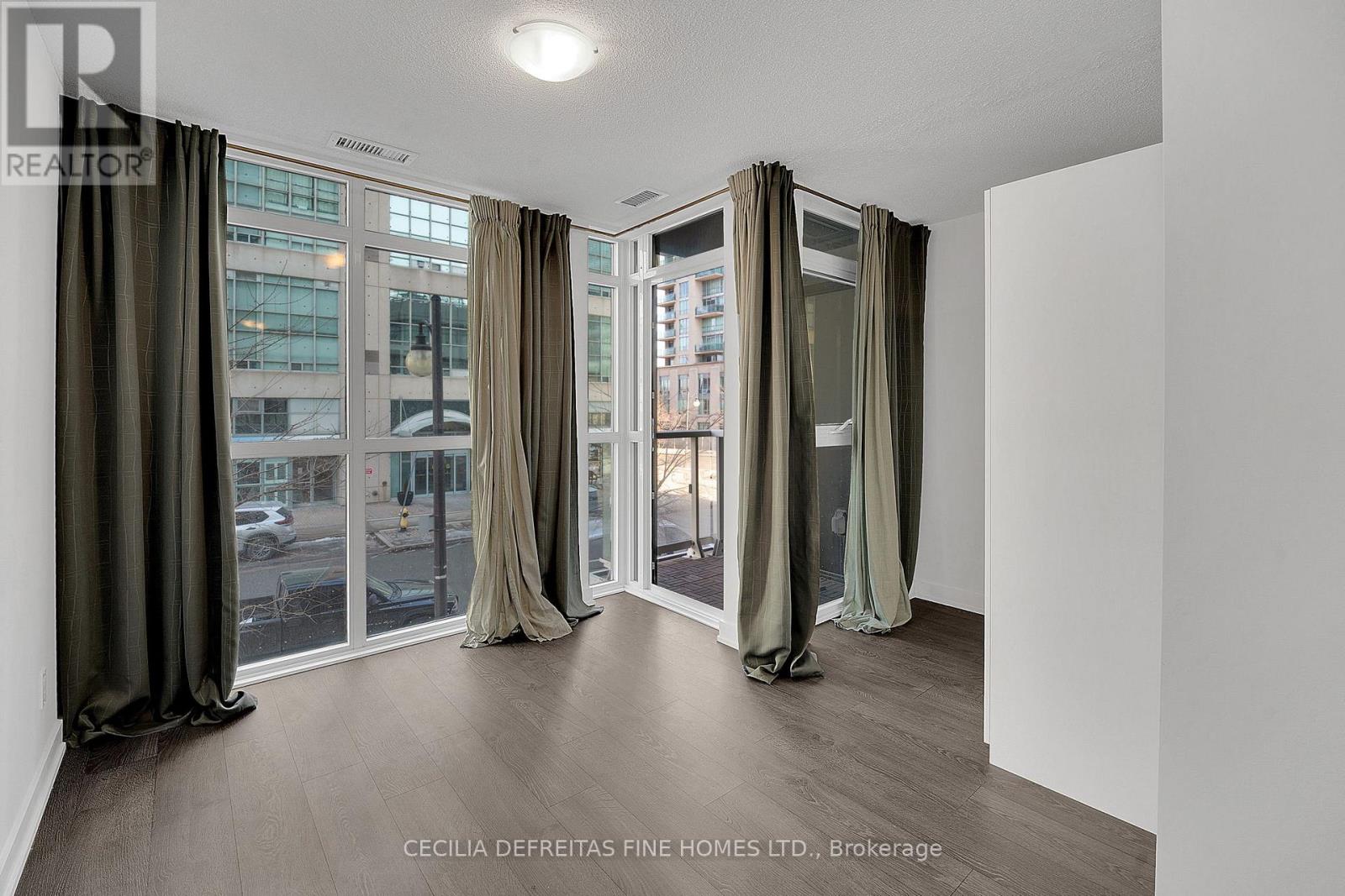 103 - 251 Manitoba Street, Toronto, Ontario  M8Y 0C7 - Photo 25 - W12858192