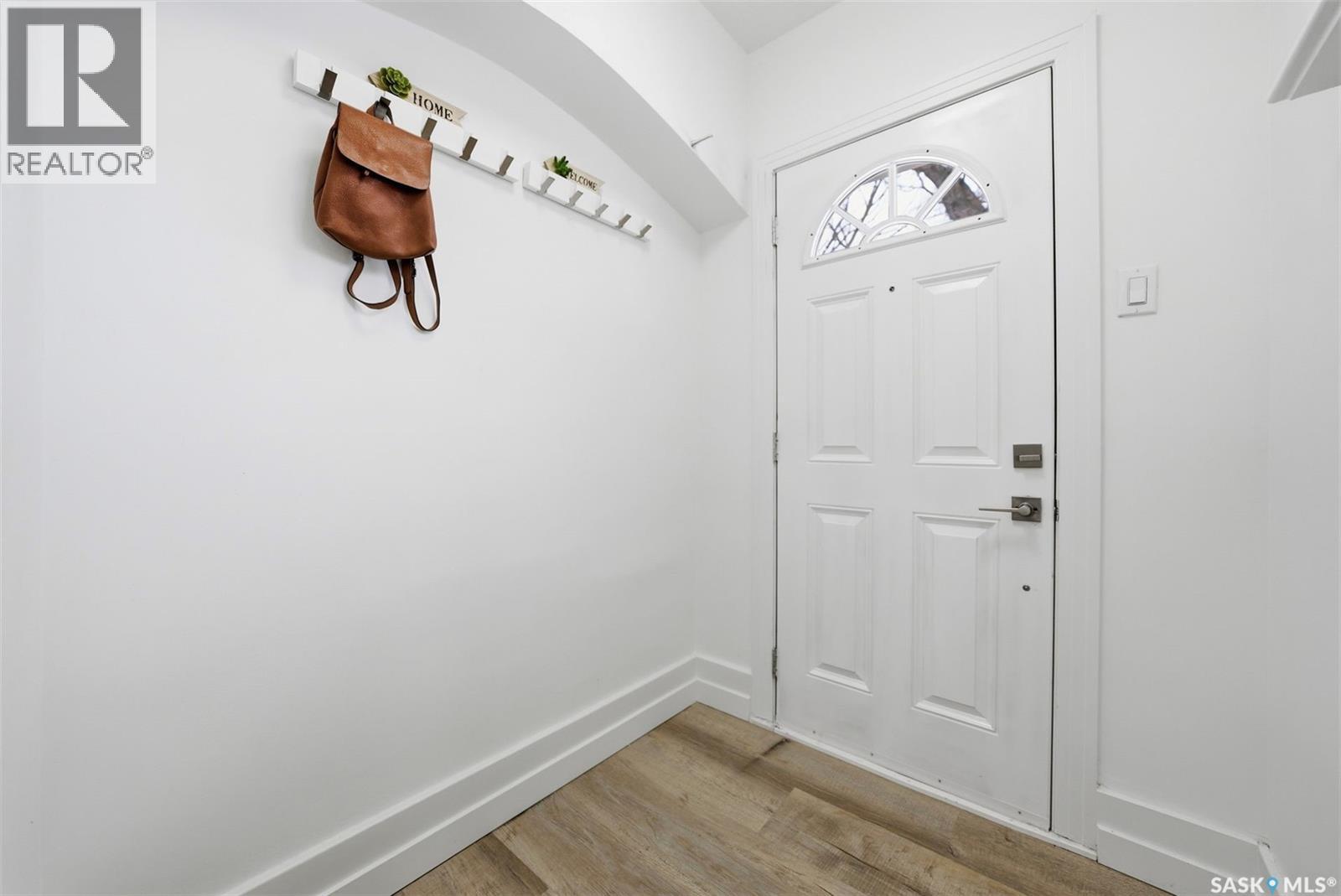 813 4th Avenue N, Saskatoon, Saskatchewan  S7K 2N3 - Photo 4 - SK029957