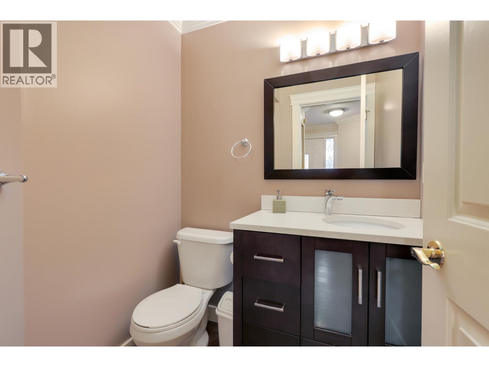 142 28 Richmond Street, New Westminster, British Columbia  V3L 5P4 - Photo 10 - R3097338