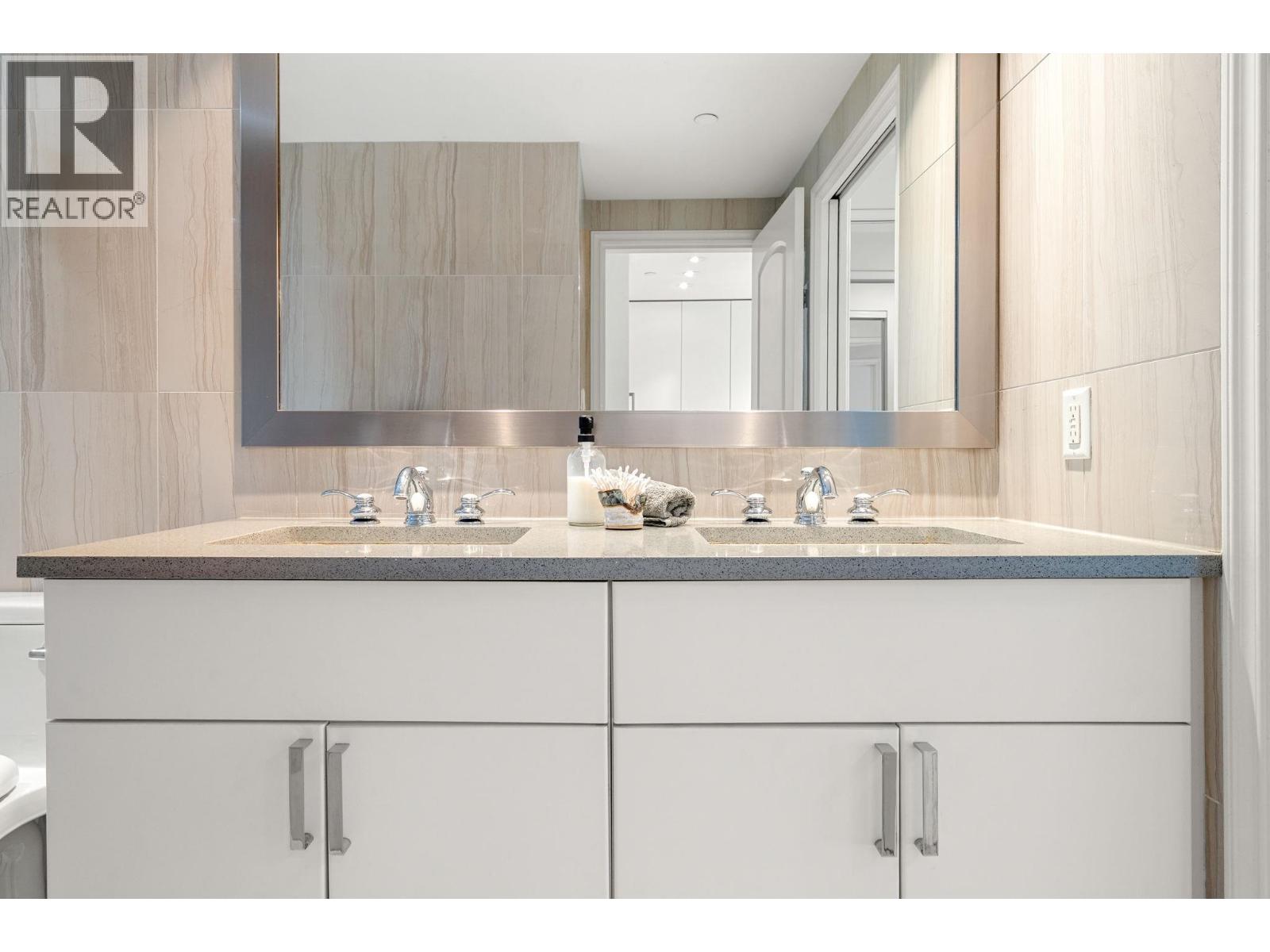 208 199 Victory Ship Way, North Vancouver, British Columbia  V9L 0E2 - Photo 19 - R3097339