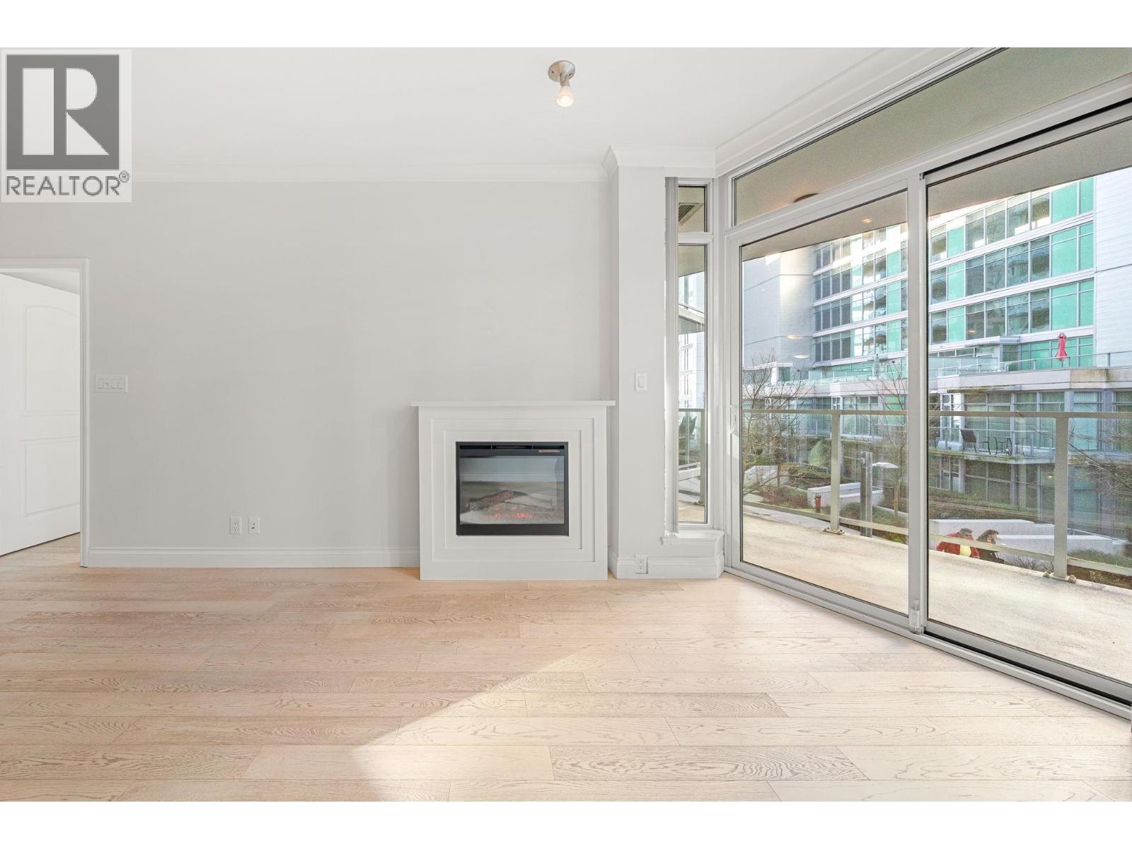 208 199 Victory Ship Way, North Vancouver, British Columbia  V9L 0E2 - Photo 21 - R3097339