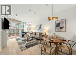 <div class="price">$798,000</div> 208 199 Victory Ship Way, North Vancouver<br><div style="margin-bottom:8px;"><small>Macdonald Realty<br>rennie & Associates Realty Ltd.</small></div><div class='bed_bath'>1 Bed | 1 Bath</div>