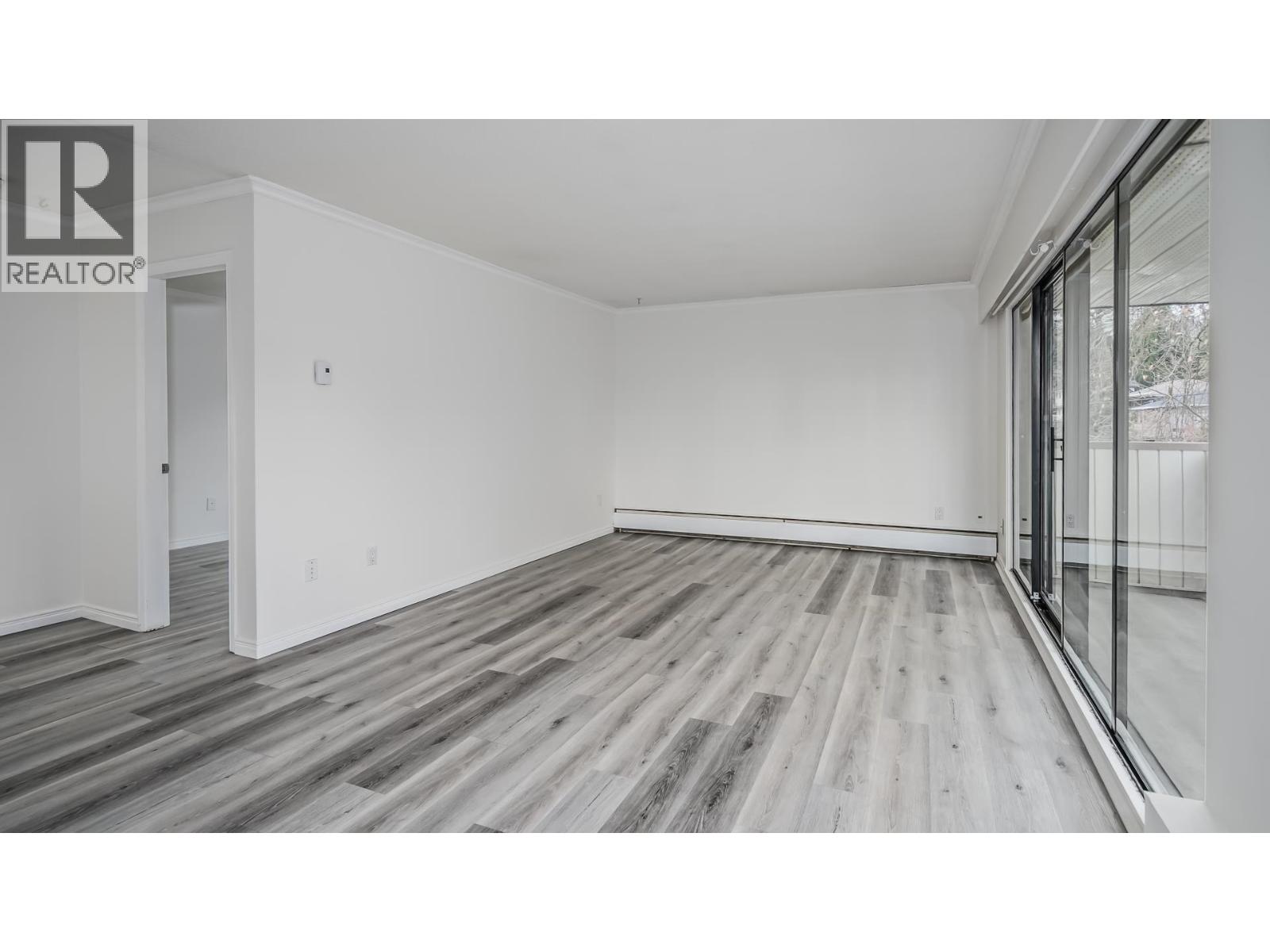 314 590 Whiting Way, Coquitlam, British Columbia  V3J 3R9 - Photo 5 - R3097342