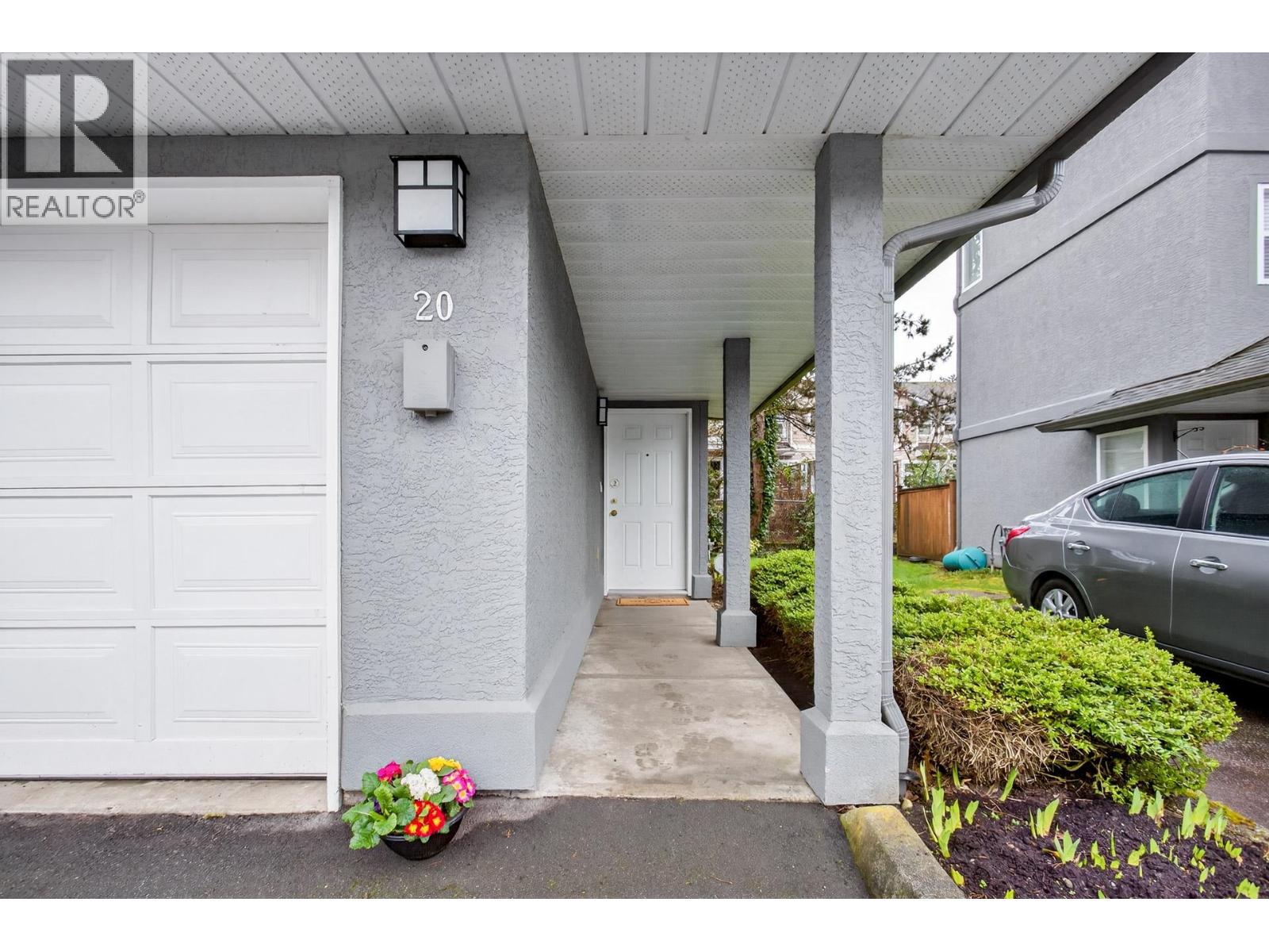 20 2458 Pitt River Road, Port Coquitlam, British Columbia  V3C 6J7 - Photo 2 - R3097350