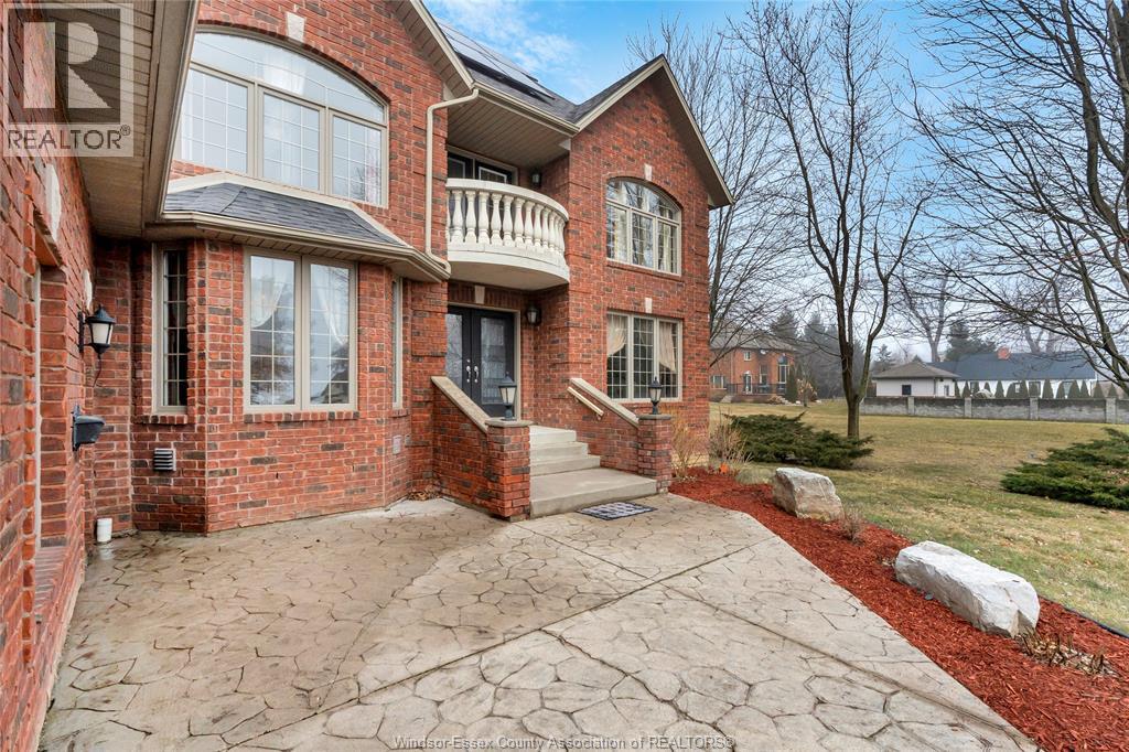 870 Mcrae Avenue, Kingsville, Ontario  N9Y 2R8 - Photo 2 - 26004865