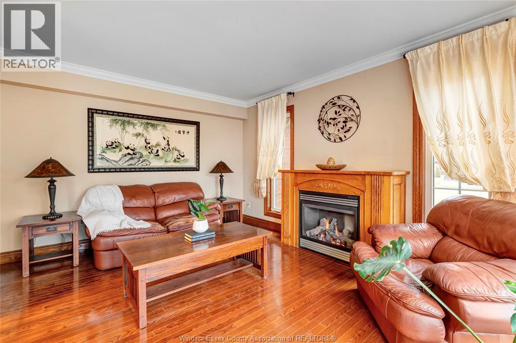 870 Mcrae Avenue, Kingsville, Ontario  N9Y 2R8 - Photo 4 - 26004865