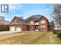 870 MCRAE AVENUE, Kingsville, Ontario