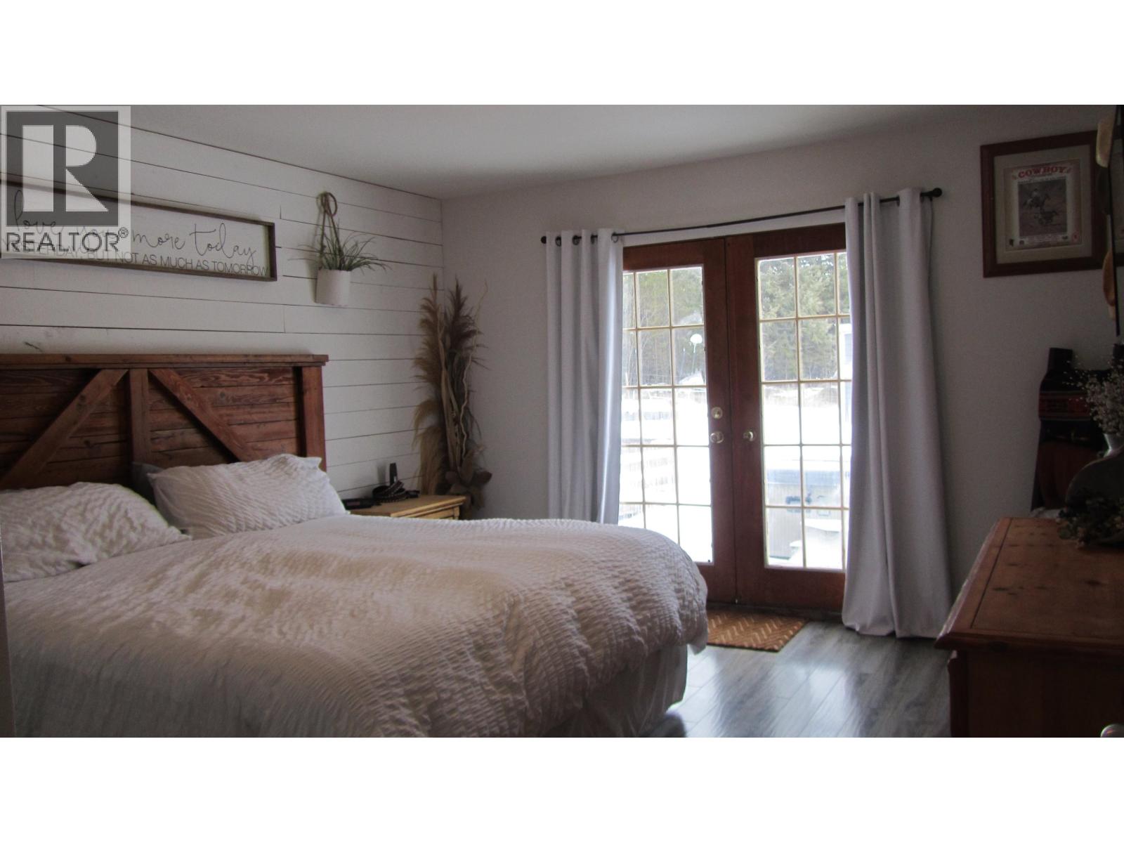 6313 Archie Meadow Road, Forest Grove, British Columbia  V0K 1M0 - Photo 10 - R3092485