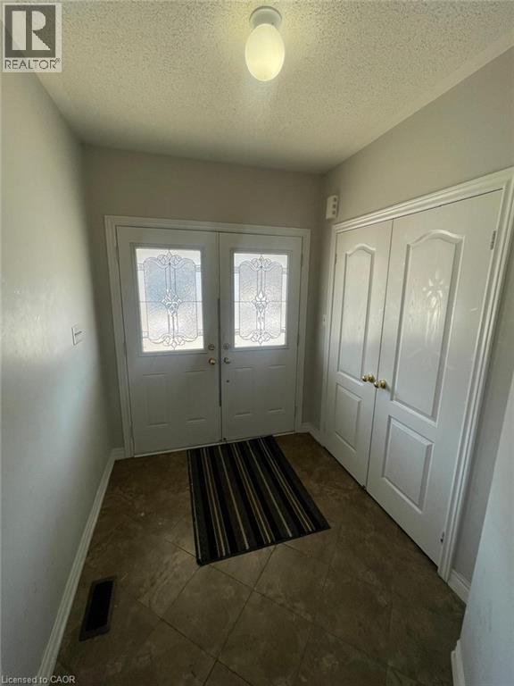 16 Freedom Oaks Trail, Brampton, Ontario  L6P 0B5 - Photo 5 - 40810726