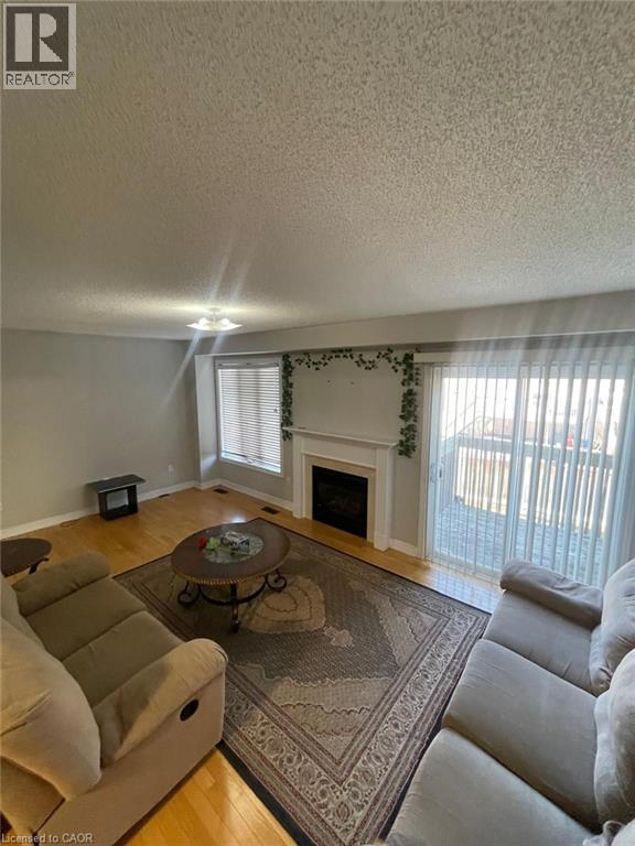 16 Freedom Oaks Trail, Brampton, Ontario  L6P 0B5 - Photo 9 - 40810726