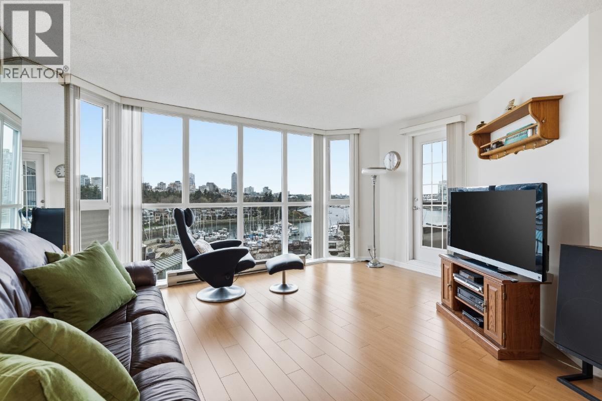 813 456 Moberly Road, Vancouver, British Columbia  V5Z 4L7 - Photo 4 - R3097354