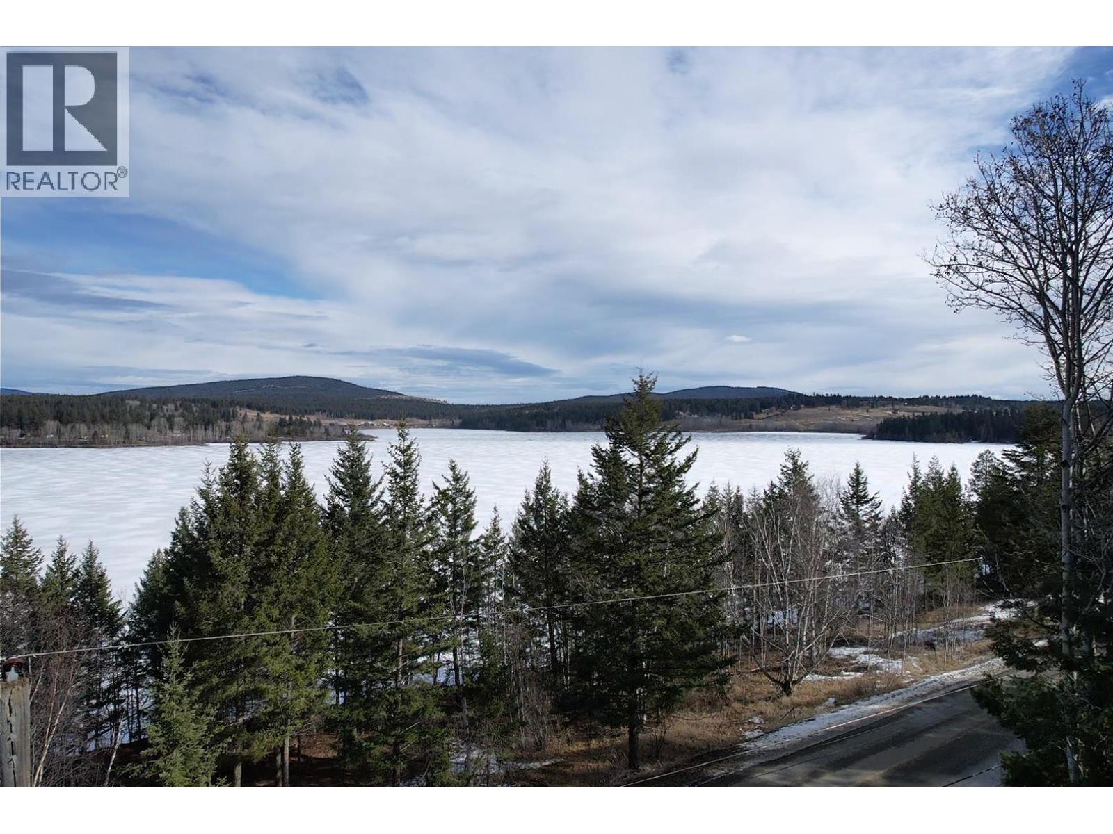 5278 Kallum Drive, 108 Mile Ranch, British Columbia  V0K 2Z0 - Photo 2 - R3094409