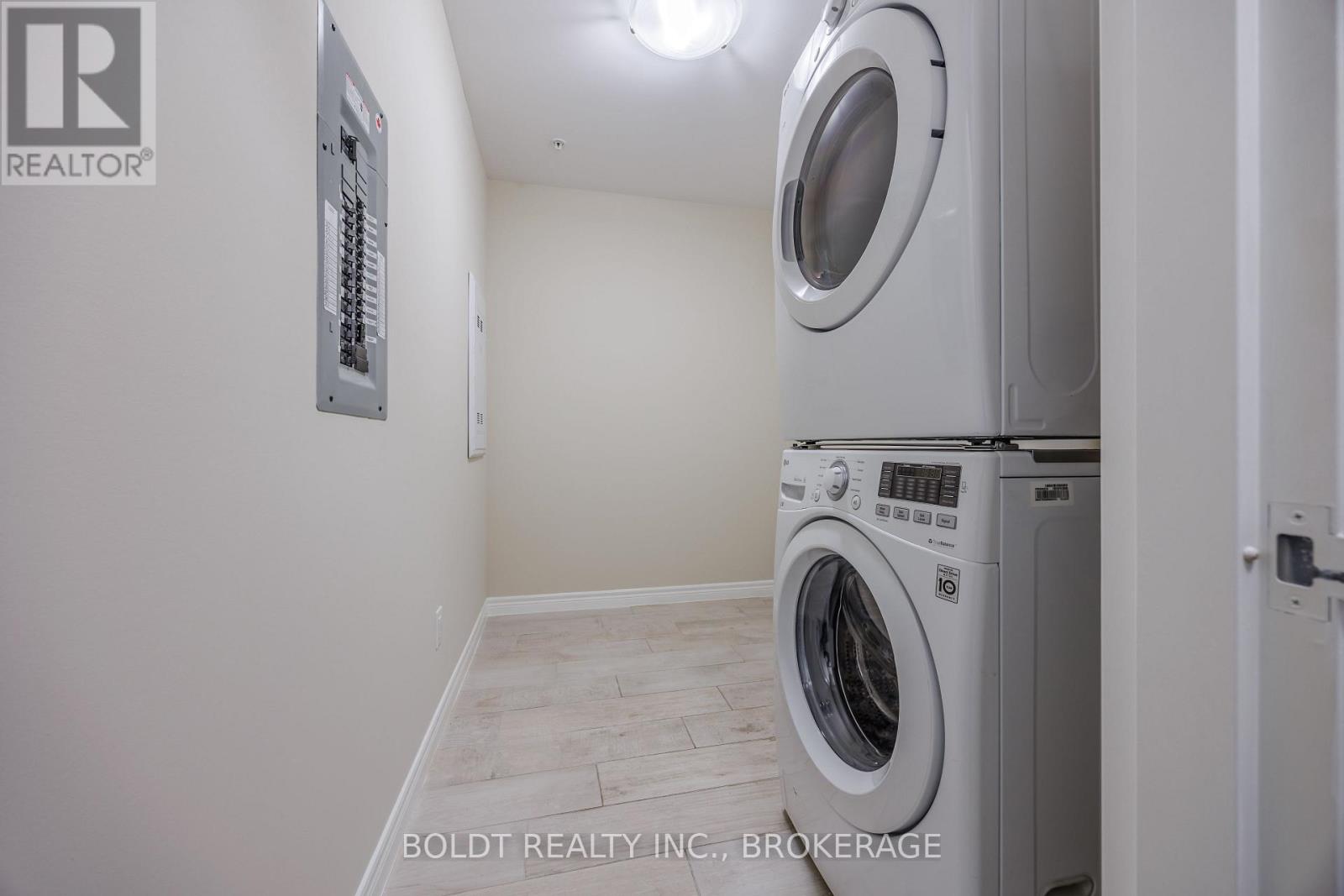 502 - 5837 Dunn Street, Niagara Falls, Ontario  L2G 0X7 - Photo 12 - X12861798