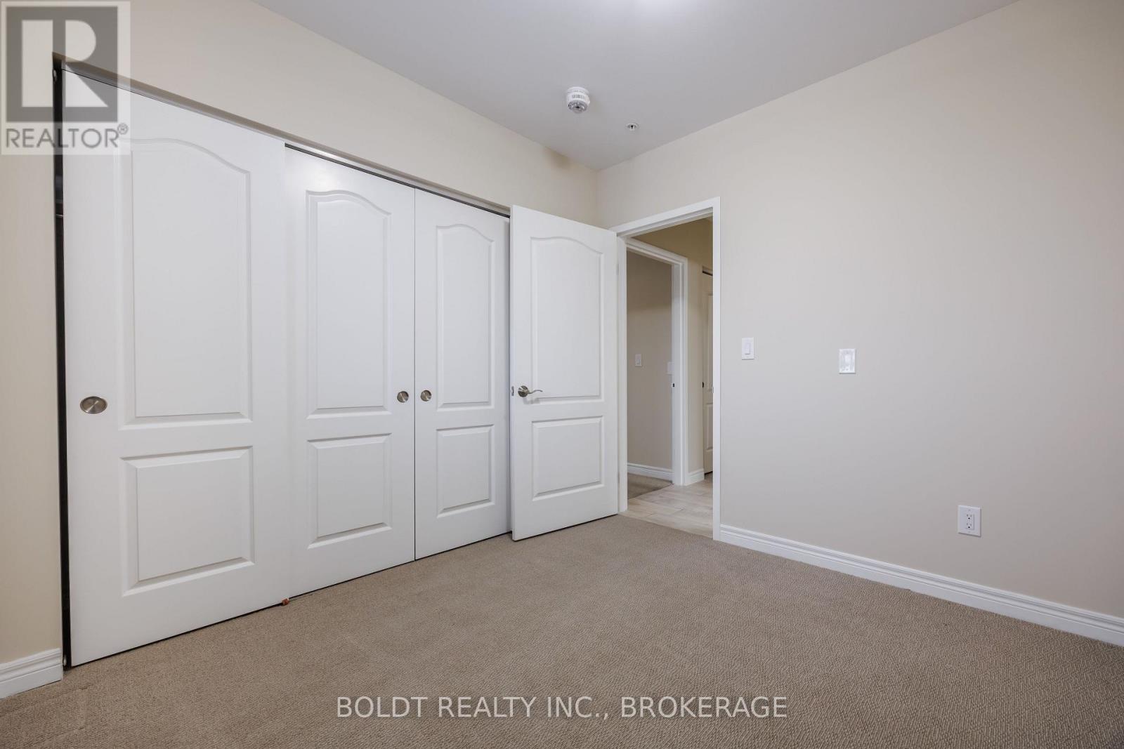 502 - 5837 Dunn Street, Niagara Falls, Ontario  L2G 0X7 - Photo 8 - X12861798