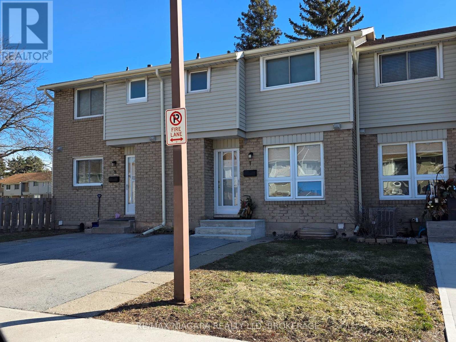 7 - 6767 Thorold Stone Road, Niagara Falls, Ontario  L2J 3W9 - Photo 2 - X12861802