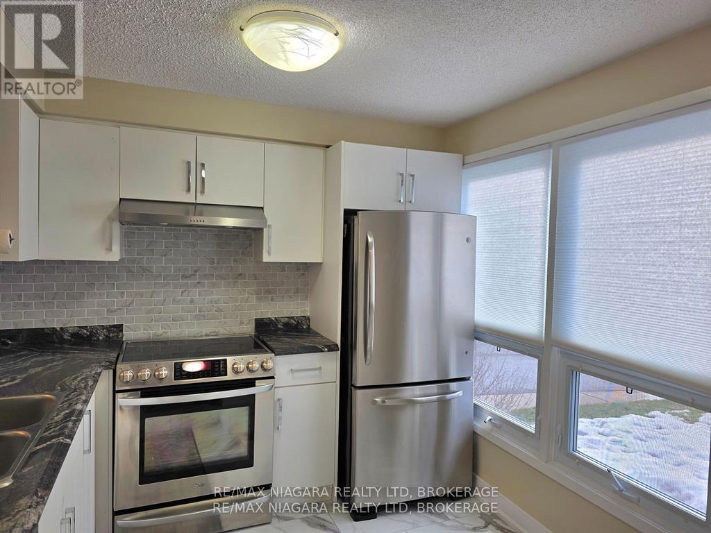 7 - 6767 Thorold Stone Road, Niagara Falls, Ontario  L2J 3W9 - Photo 4 - X12861802