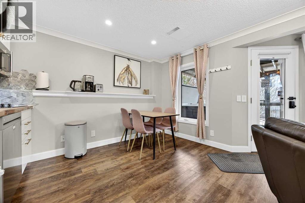 104 Meadowbrook Bay Se, Airdrie, Alberta  T4A 2B3 - Photo 39 - A2287567