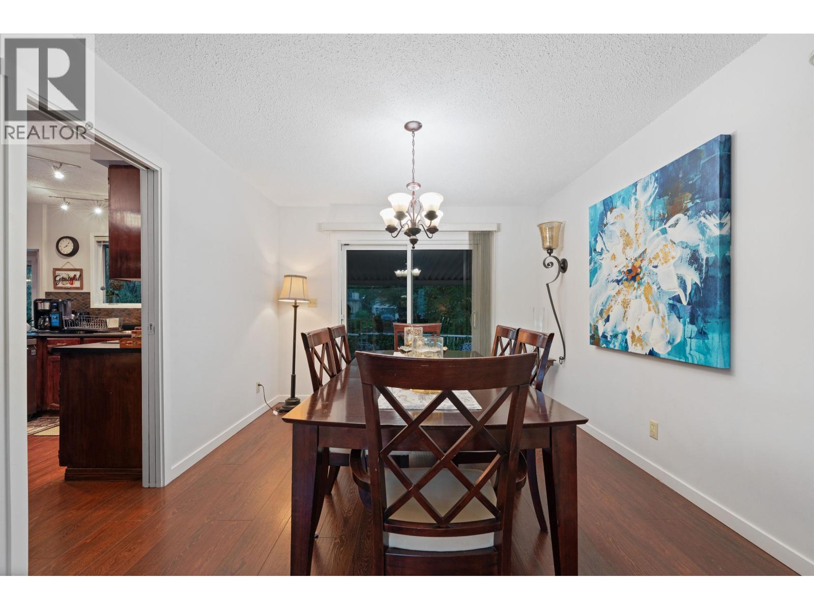 21034 Barker Avenue, Maple Ridge, British Columbia  V2X 8R6 - Photo 8 - R3097365