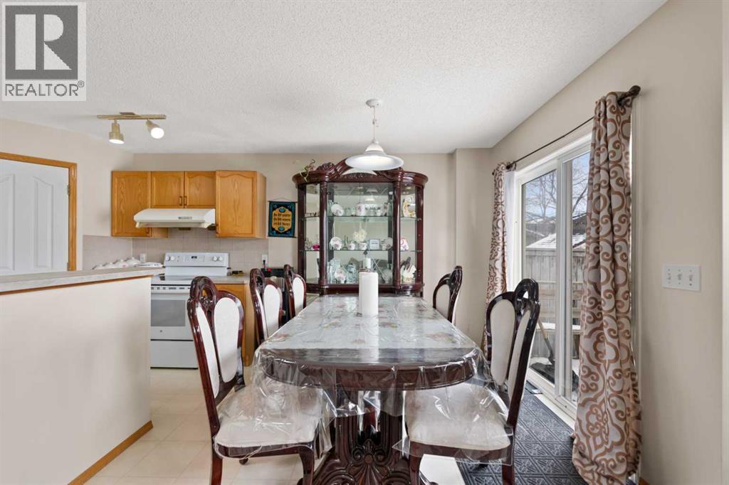 101 Taravista Crescent, Calgary, Alberta  T3J 4N8 - Photo 19 - A2288682