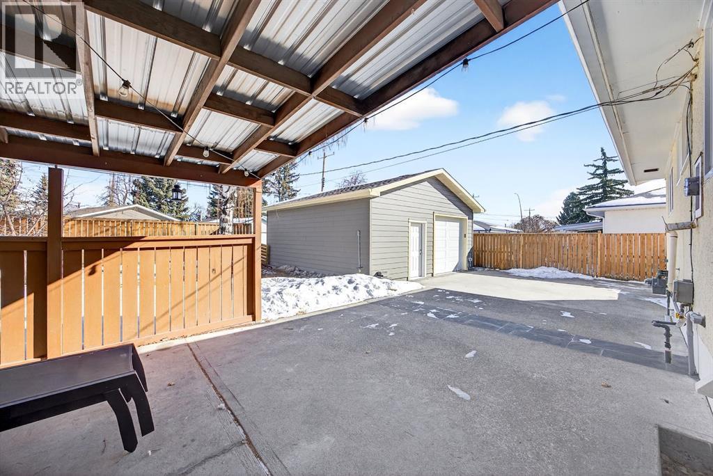 154 Windermere Road Sw, Calgary, Alberta  T3C 3K8 - Photo 30 - A2288937