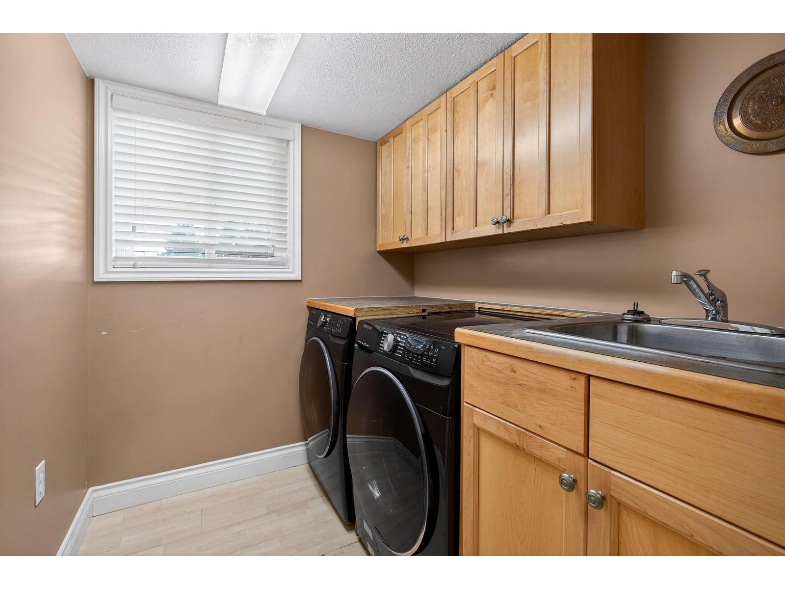 2935 Glenshiel Drive, Abbotsford, British Columbia  V3G 1G8 - Photo 35 - R3097093