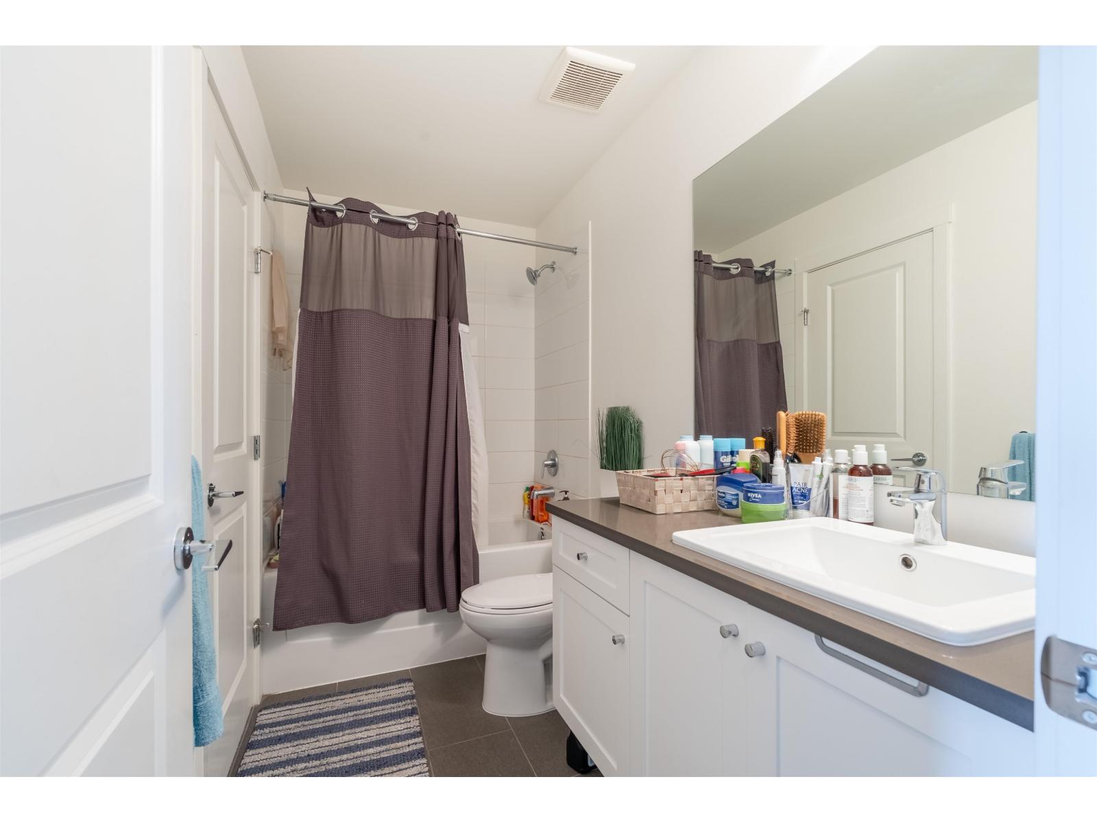 410 15835 85 Avenue, Surrey, British Columbia  V4N 0Y2 - Photo 7 - R3097104