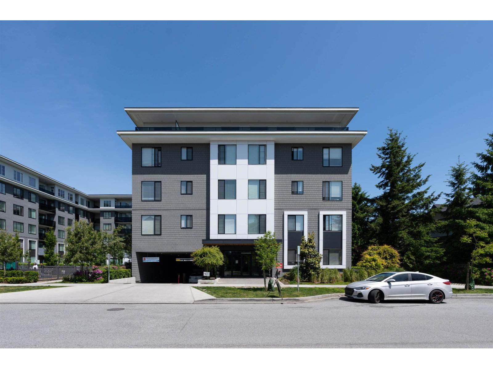 410 15835 85 Avenue, Surrey, British Columbia  V4N 0Y2 - Photo 1 - R3097104