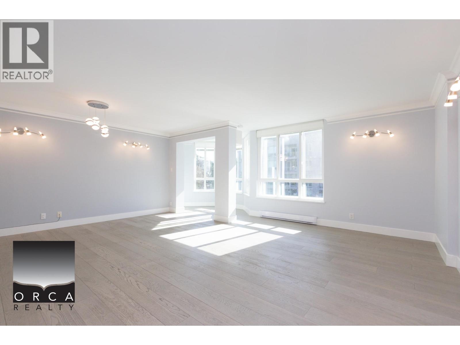 404 2140 Briar Avenue Avenue, Vancouver, British Columbia  V6L 3E3 - Photo 2 - R3097277