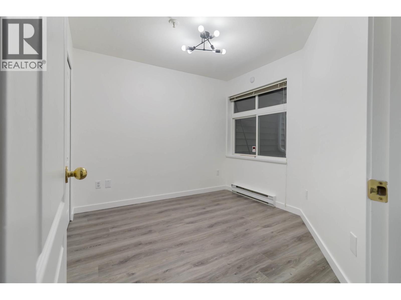 109 5500 Lynas Lane, Richmond, British Columbia  V7C 5R5 - Photo 4 - R3084835