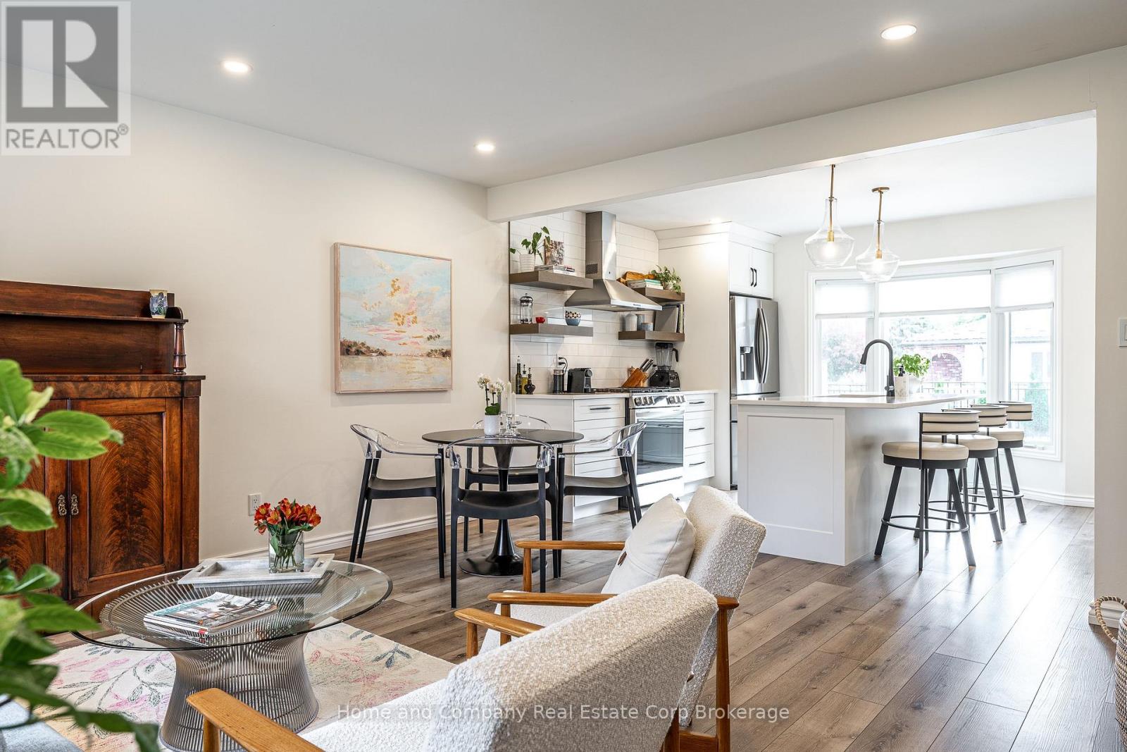 143 Greenwood Drive, Stratford, Ontario  N5A 7K3 - Photo 4 - X12793686