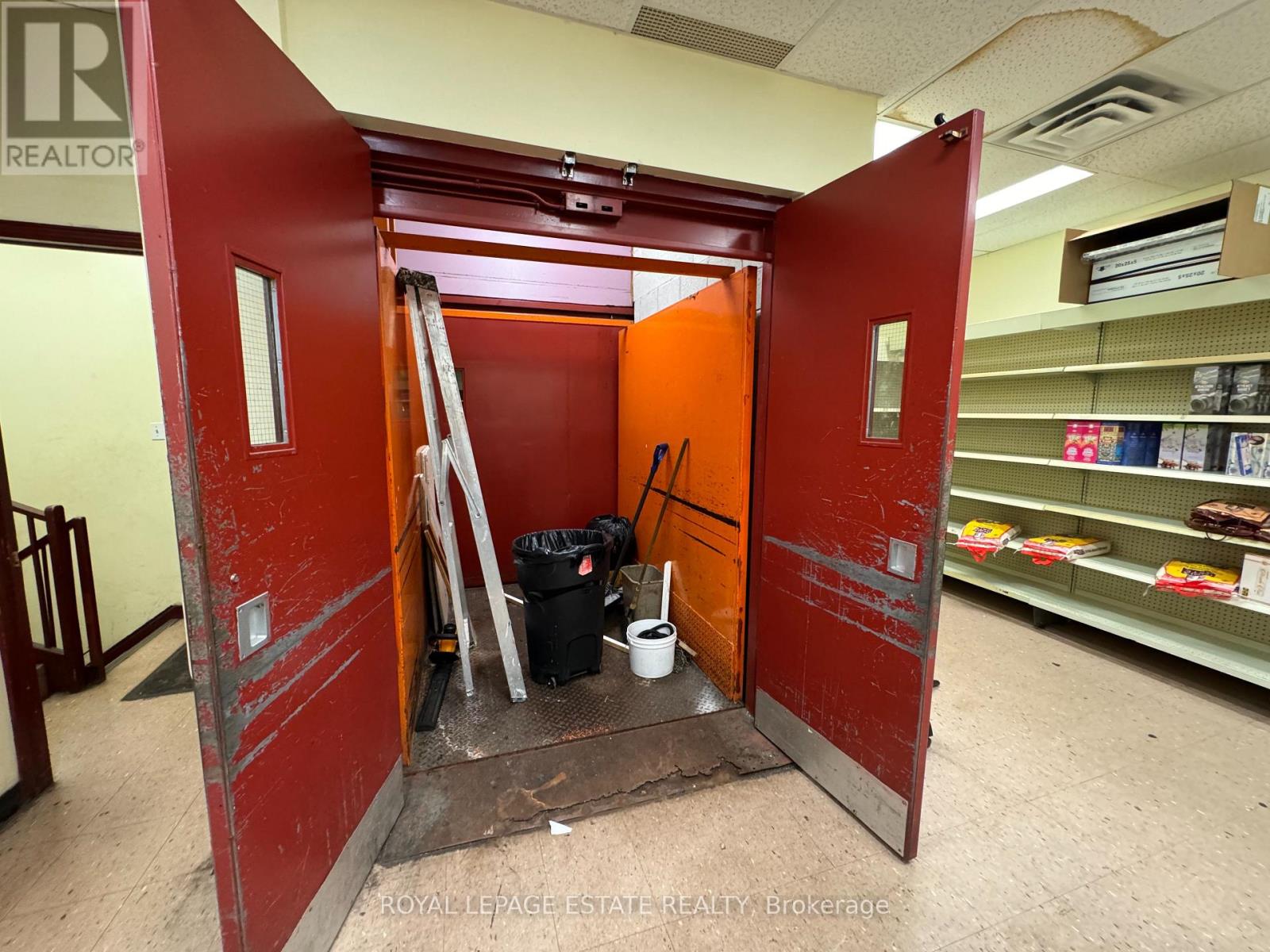 1449 Gerrard Street E, Toronto, Ontario  M4L 1Z9 - Photo 6 - E12861906