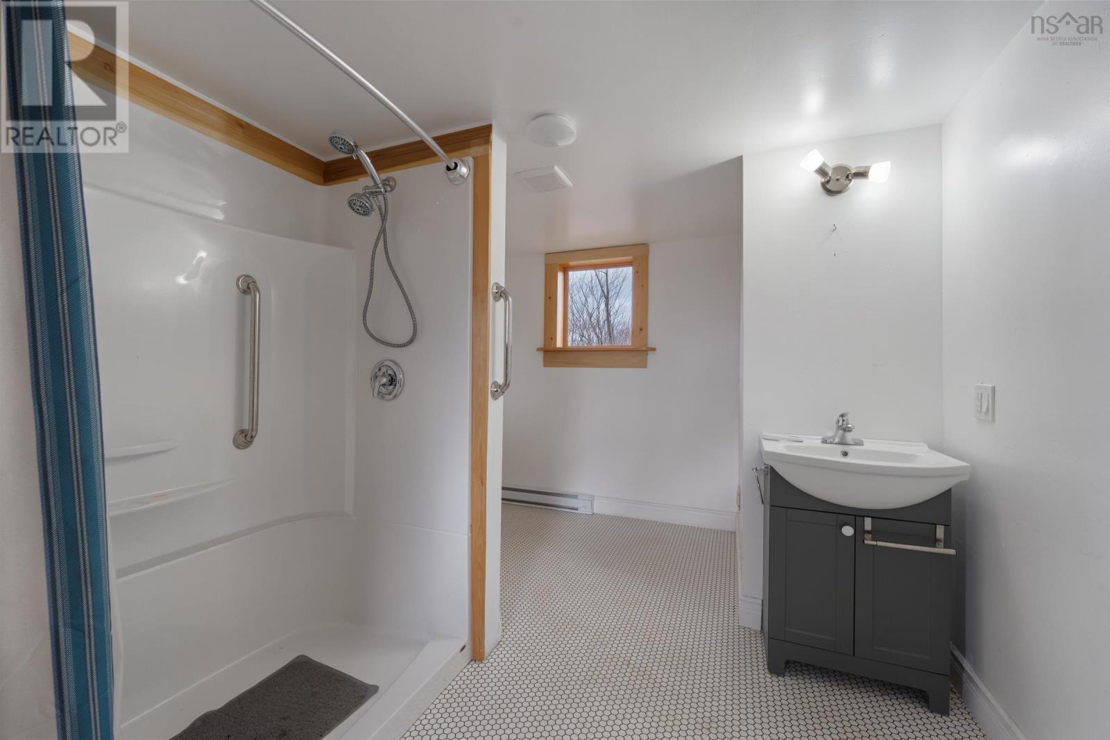 1245 Highway 1, Wellington, Nova Scotia  B5A 5A5 - Photo 37 - 202529451