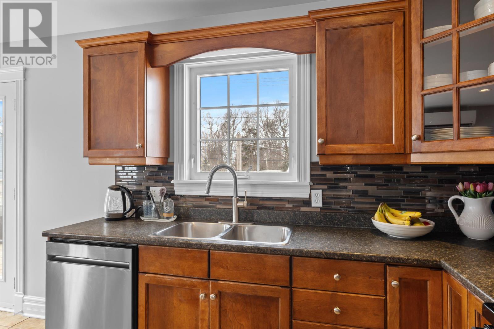 11 Picton Beete Crescent, Stratford, Prince Edward Island  C1B 0C1 - Photo 16 - 202604152