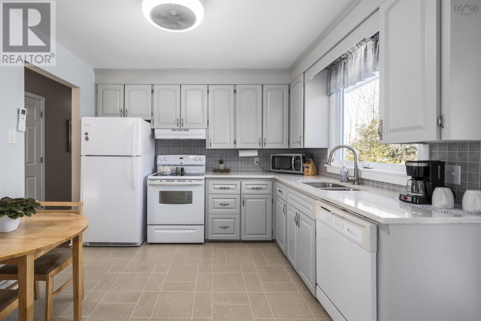 39 Franklyn Drive, Beaver Bank, Nova Scotia  B4G 1A4 - Photo 10 - 202603952