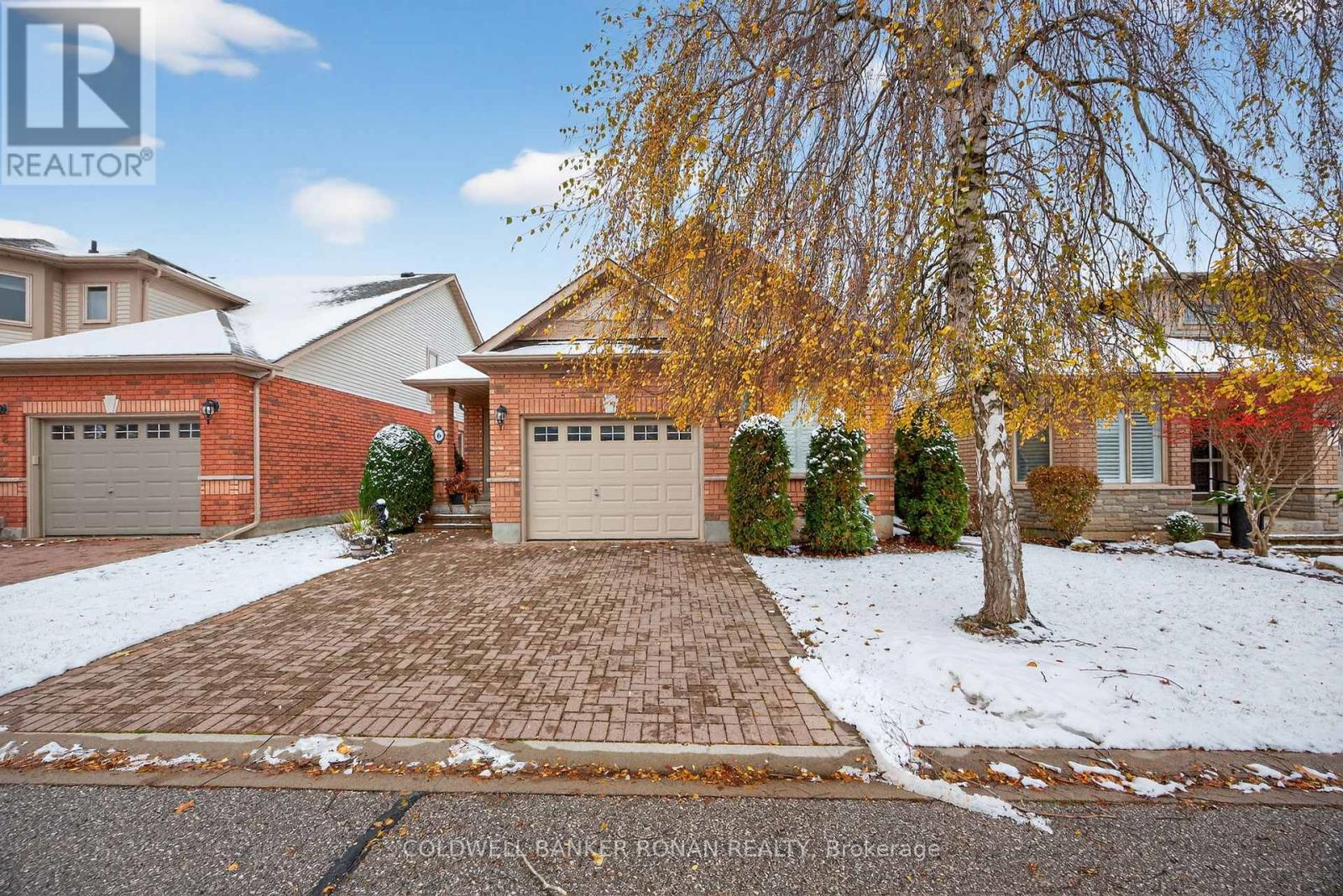 6 Via Amici, New Tecumseth, Ontario  L9R 2B4 - Photo 2 - N12861810