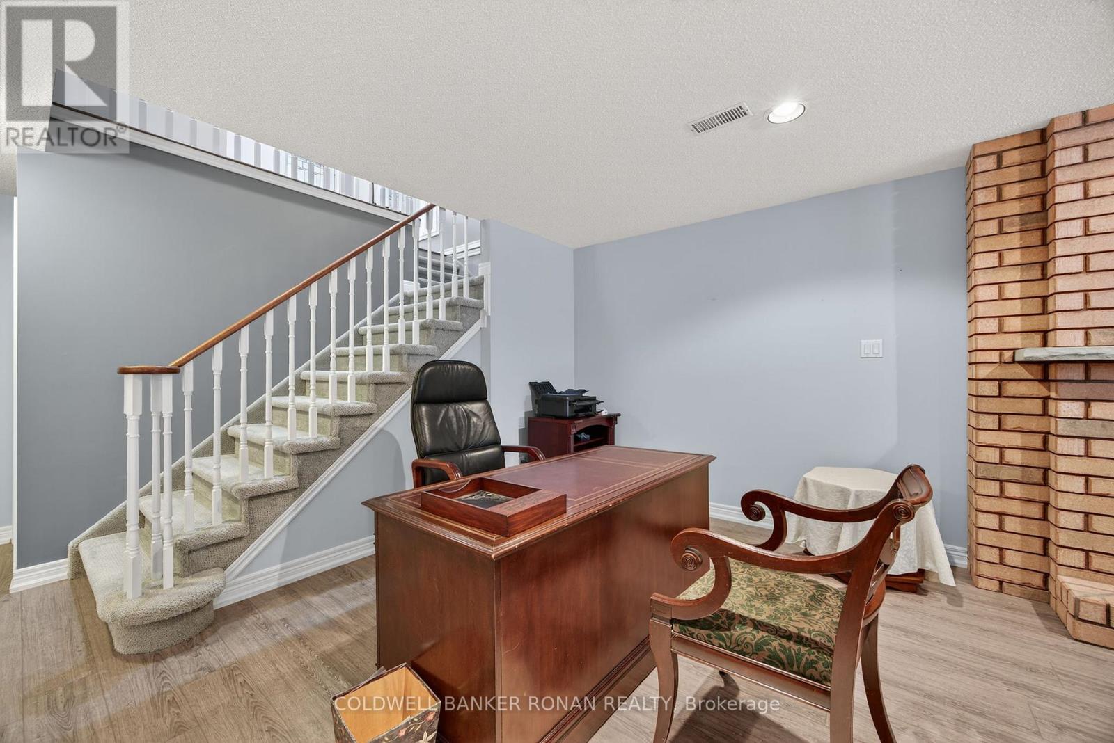 6 Via Amici, New Tecumseth, Ontario  L9R 2B4 - Photo 28 - N12861810