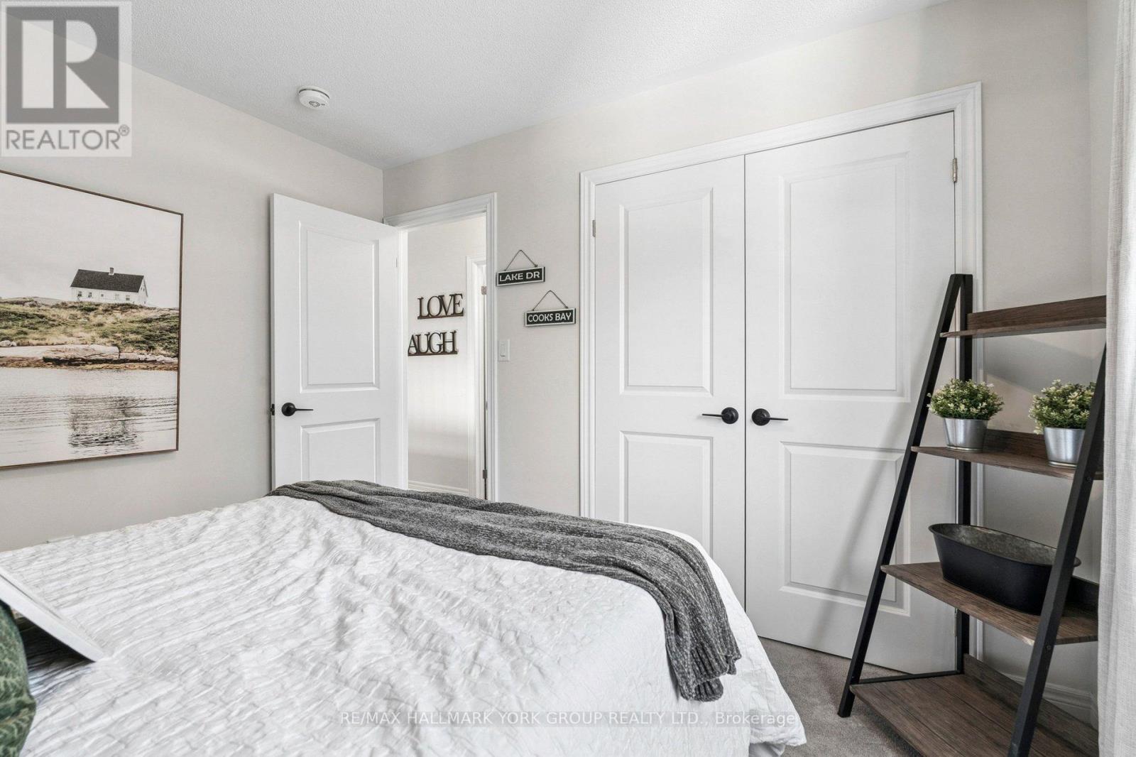 50 Dorothy Caine Crescent, Georgina, Ontario  L4P 3E9 - Photo 27 - N12861840