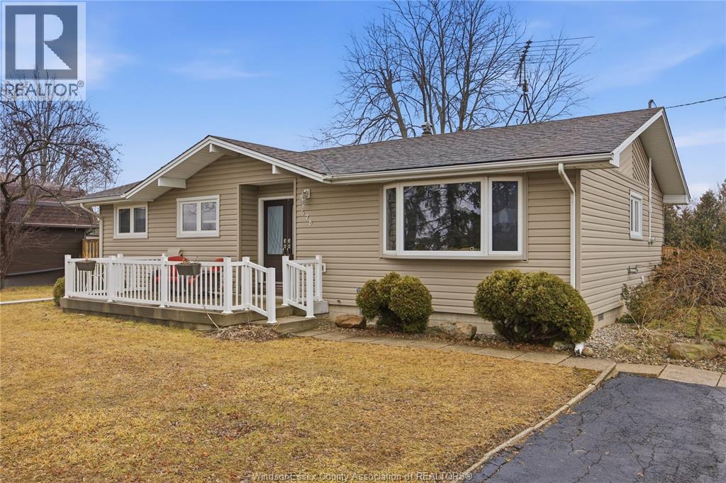 575 Middle Sideroad, Amherstburg, Ontario  N9V 3R3 - Photo 3 - 26004862