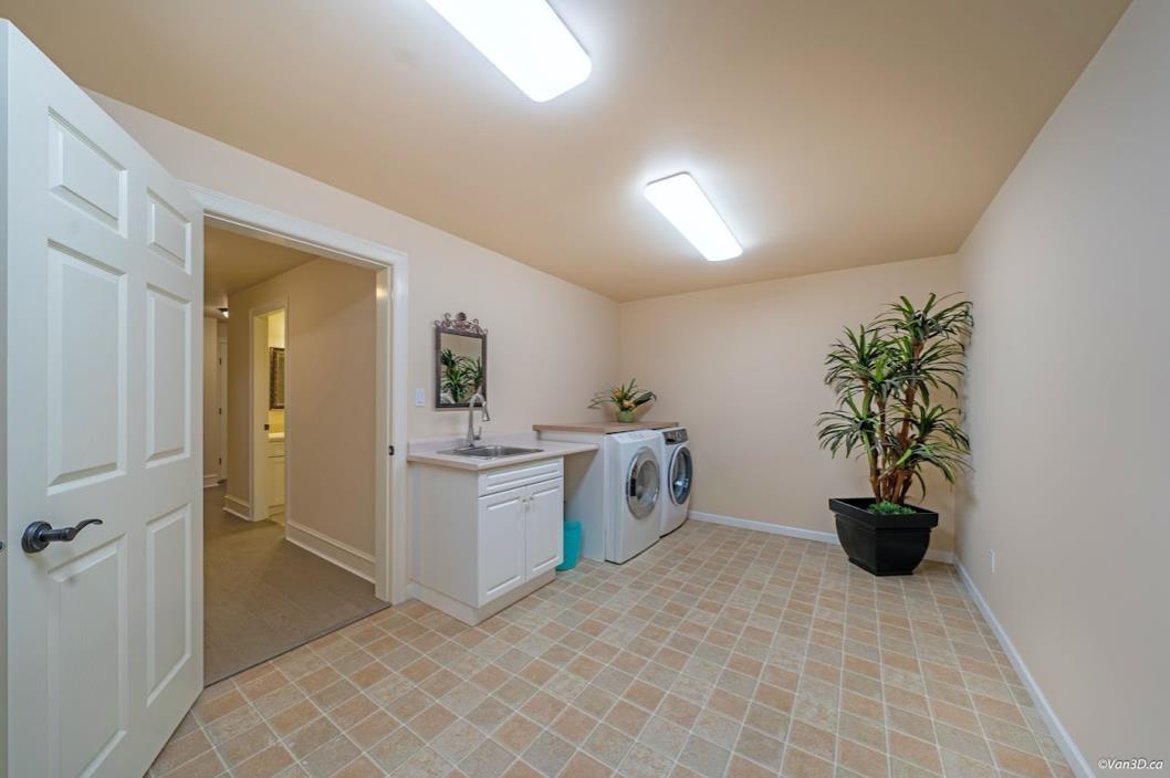 17007 28 Avenue, Surrey, British Columbia  V3Z 9W8 - Photo 39 - R3097395