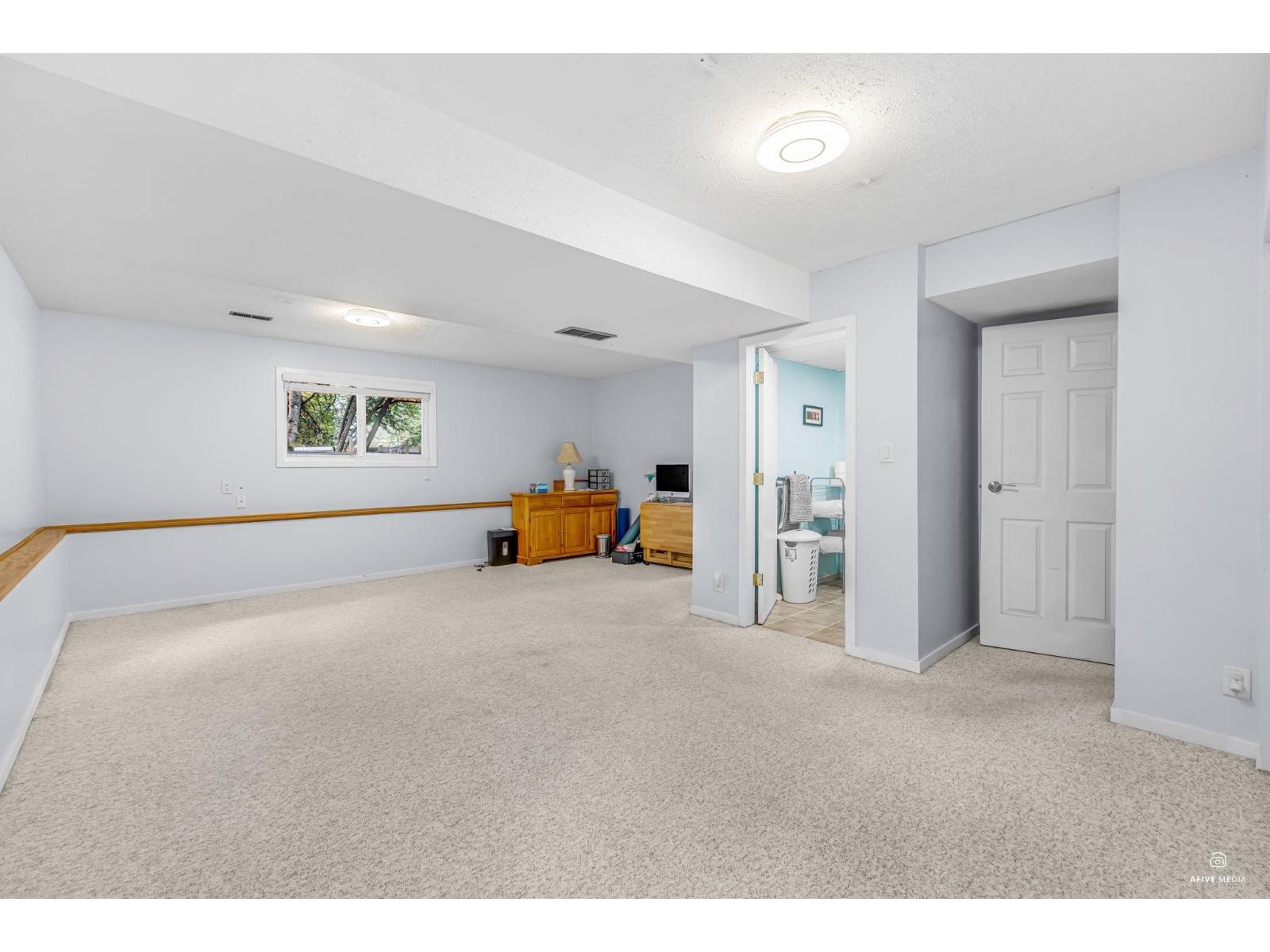 13124 Doone Place, Surrey, British Columbia  V3V 6R8 - Photo 18 - R3097396