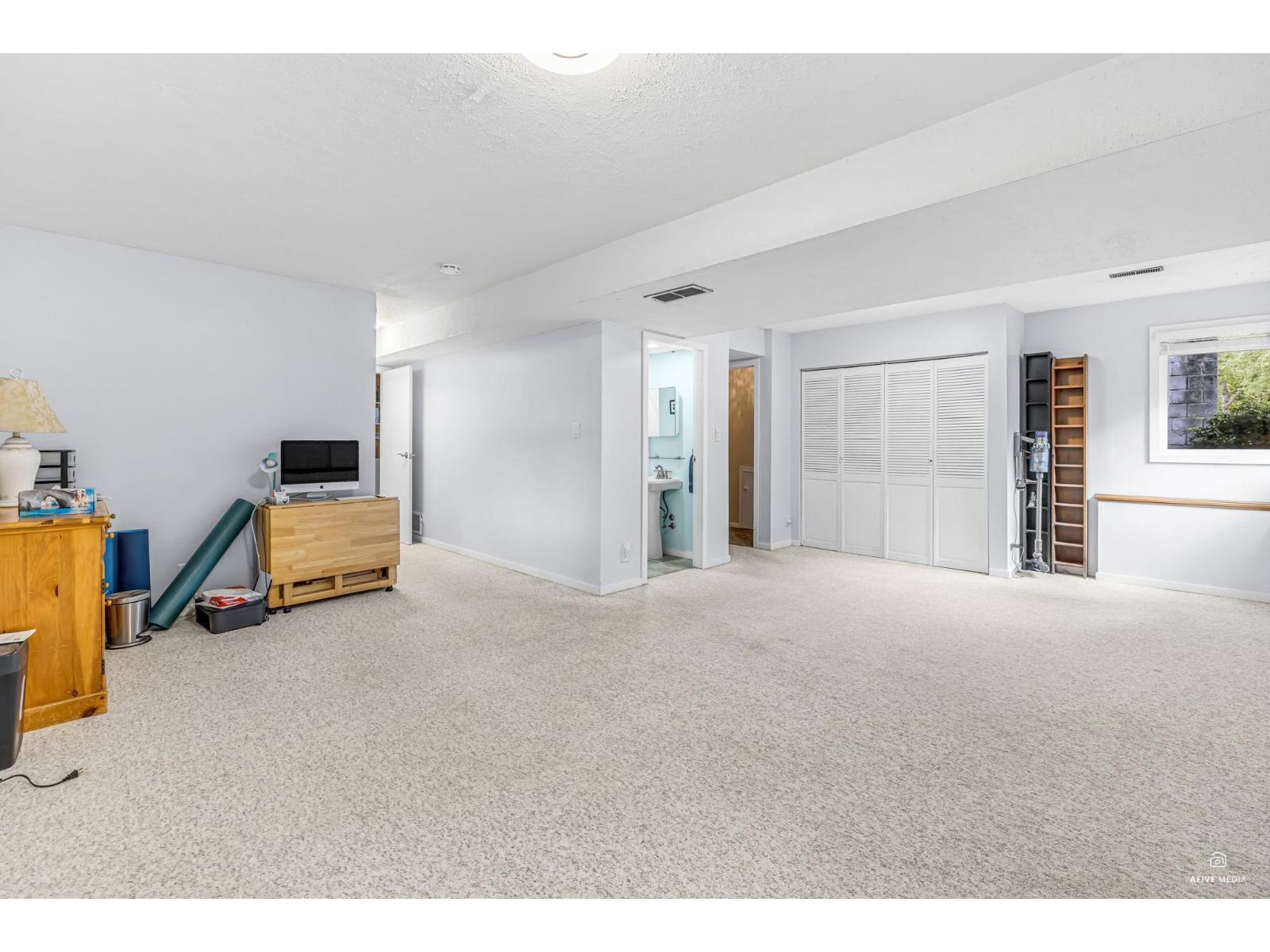 13124 Doone Place, Surrey, British Columbia  V3V 6R8 - Photo 19 - R3097396